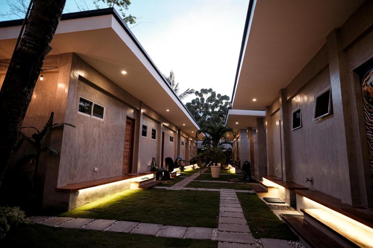Beach People Hostel Bantayan Island Ocoy Exterior foto